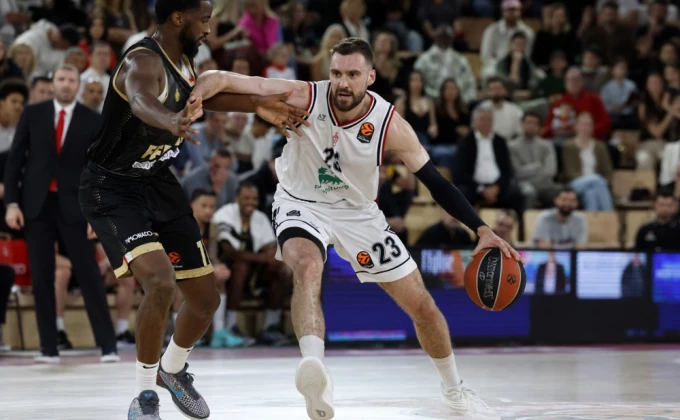 EPA/SEBASTIEN NOGIER